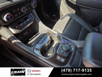 2023 GMC Acadia AT4