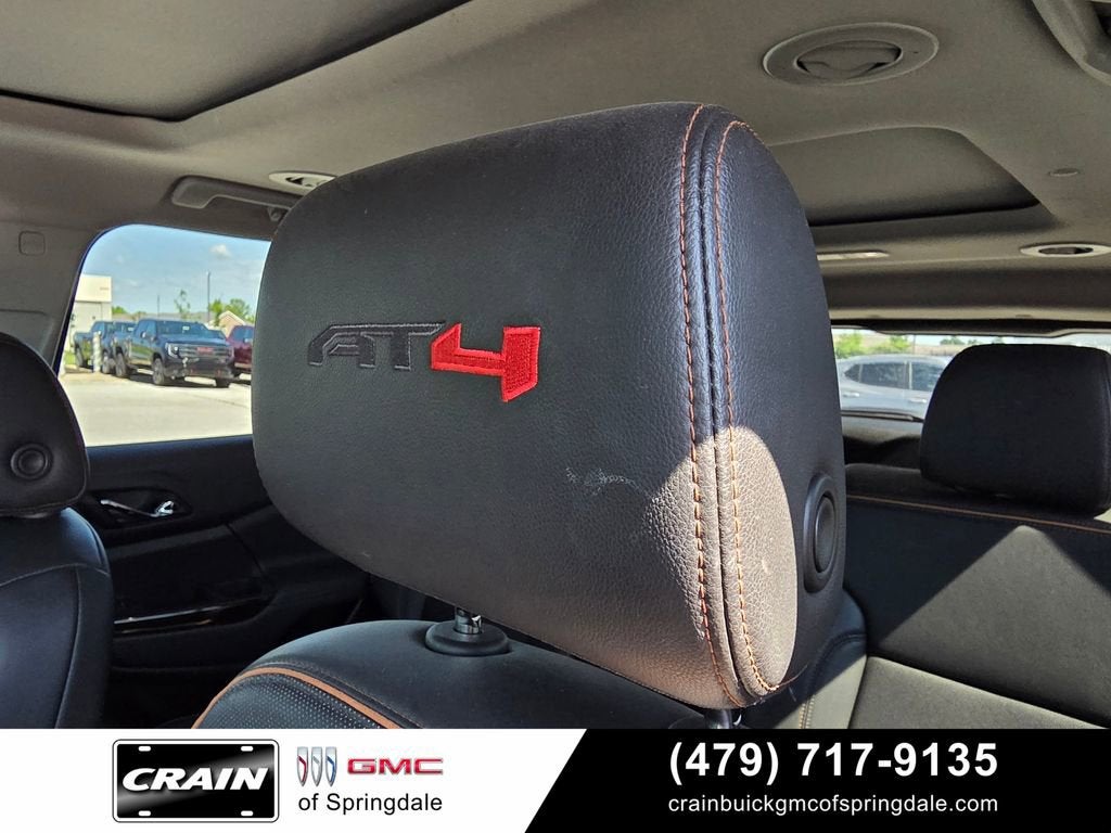 2023 GMC Acadia AT4