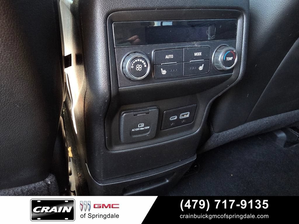 2023 GMC Acadia AT4