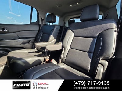 2023 GMC Acadia SLT