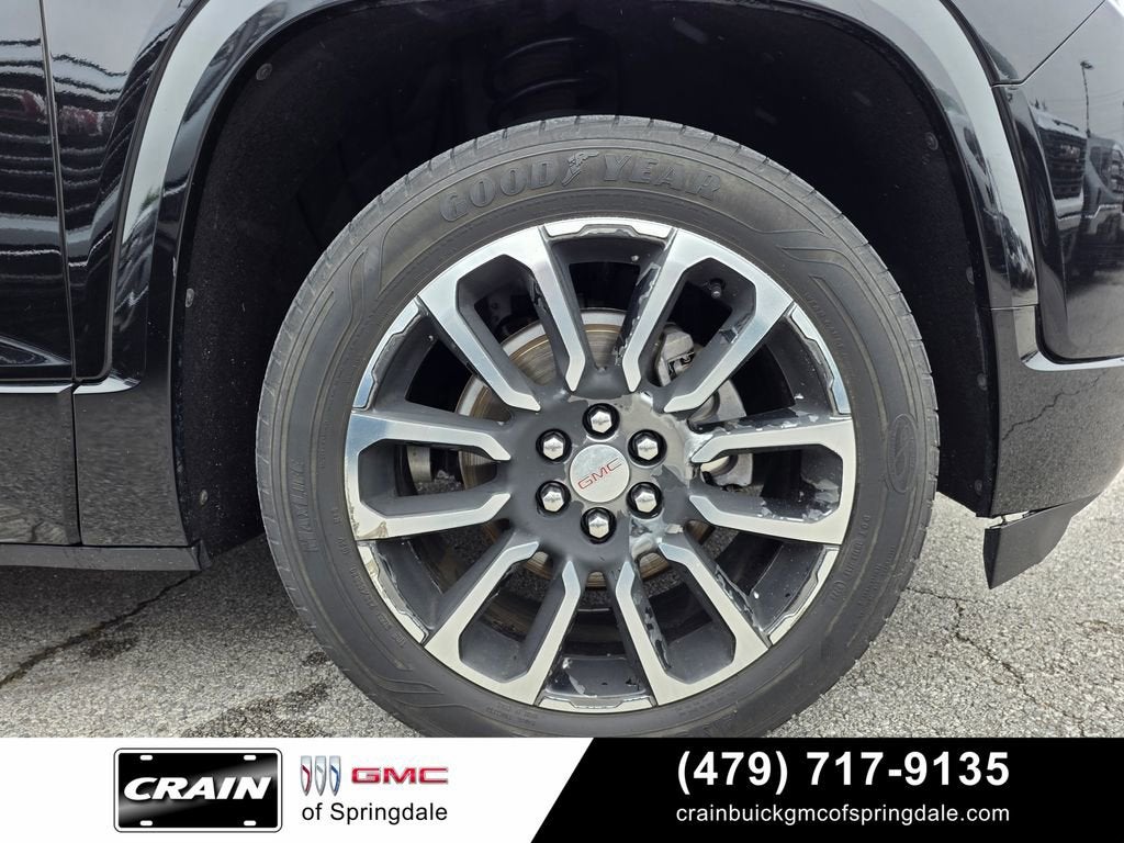 2020 GMC Acadia Denali
