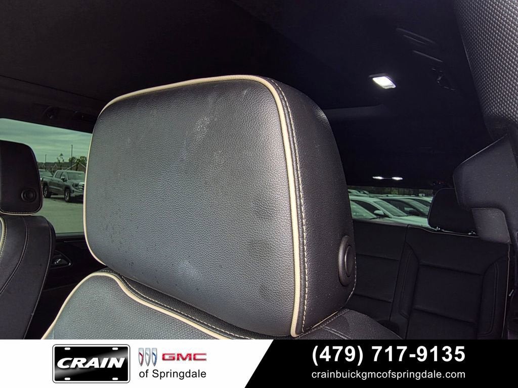 2023 GMC Yukon SLT