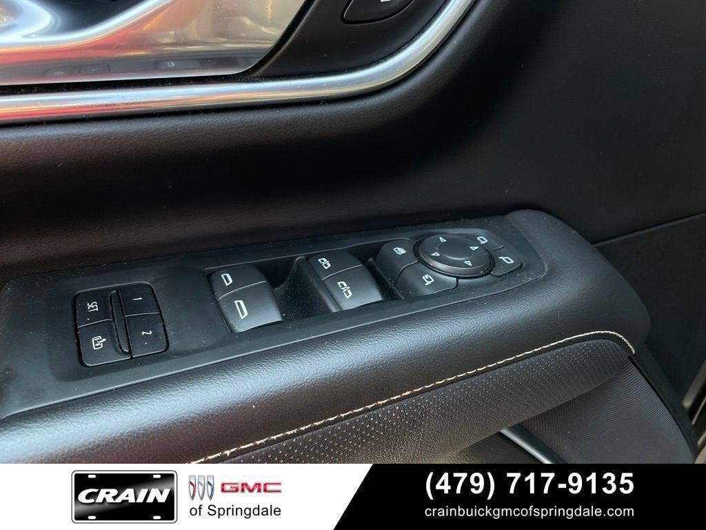 2021 GMC Yukon SLT