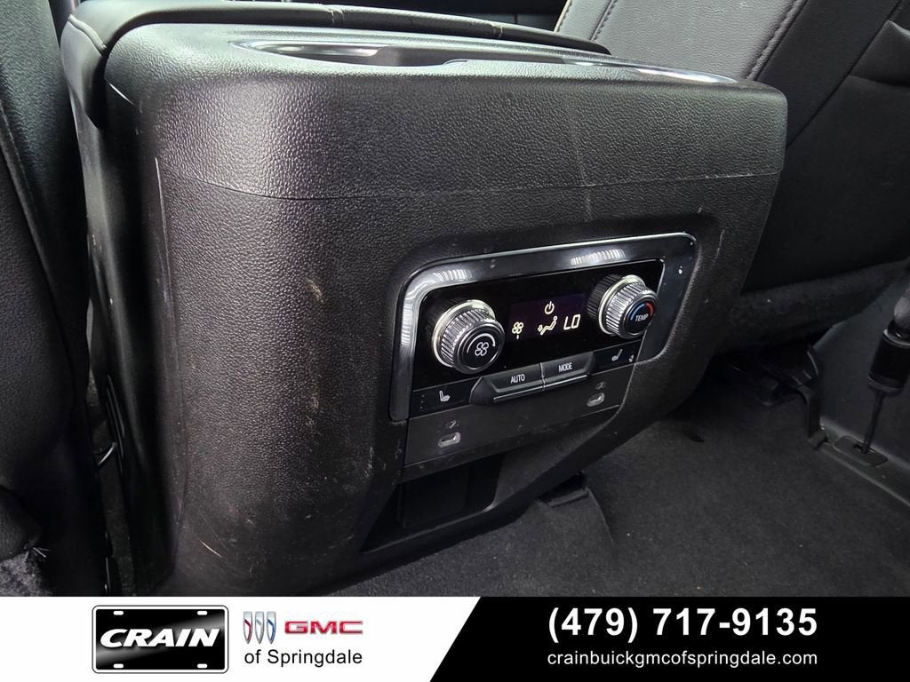 2022 GMC Yukon SLT