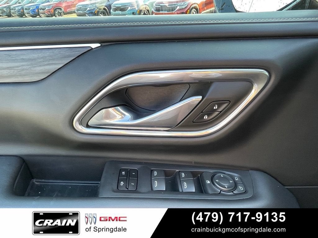 2023 GMC Yukon XL SLT