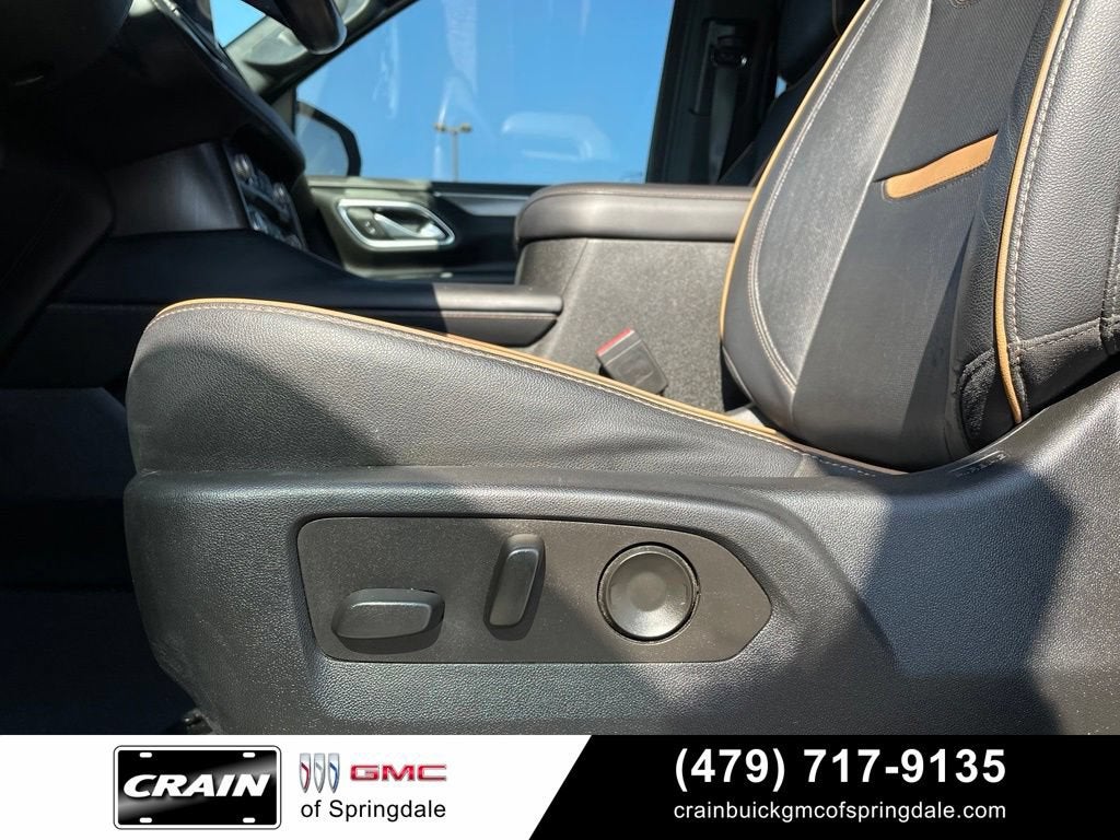 2022 GMC Yukon XL AT4