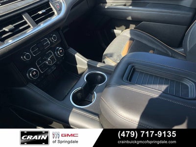 2022 GMC Yukon XL AT4