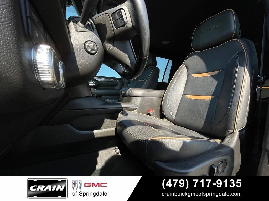 2022 GMC Yukon XL AT4