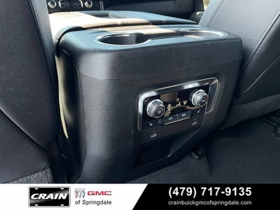 2022 GMC Yukon XL AT4