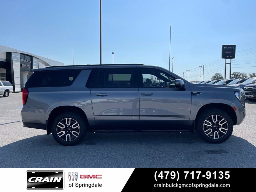 2022 GMC Yukon XL AT4