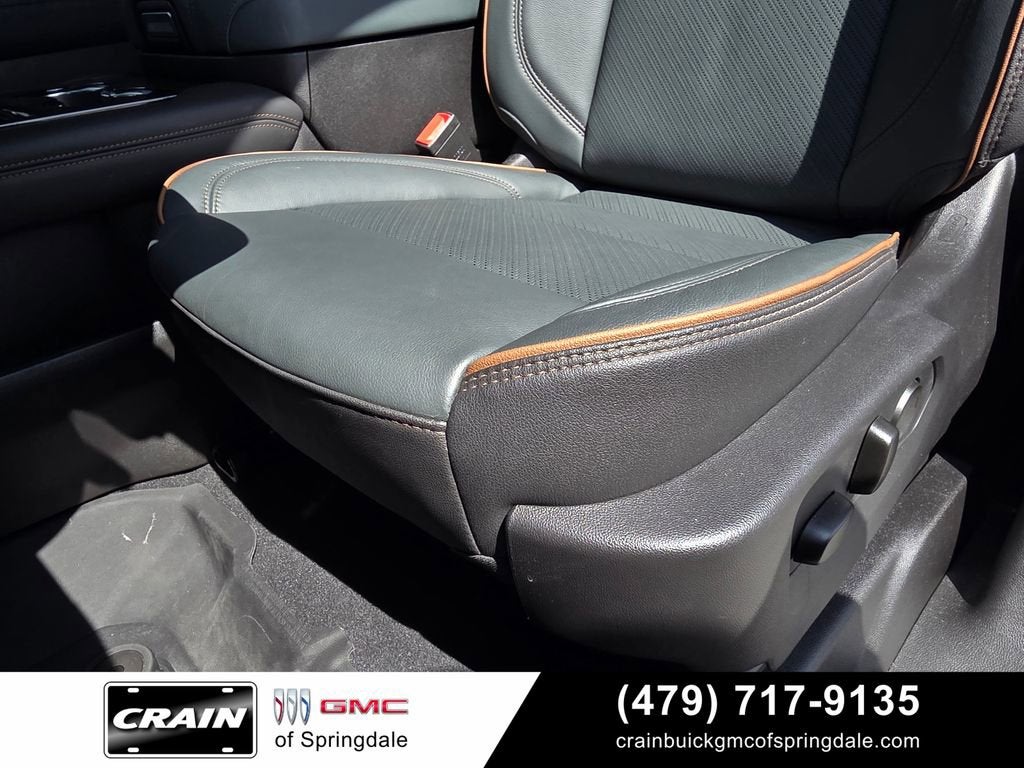2025 GMC Yukon XL AT4