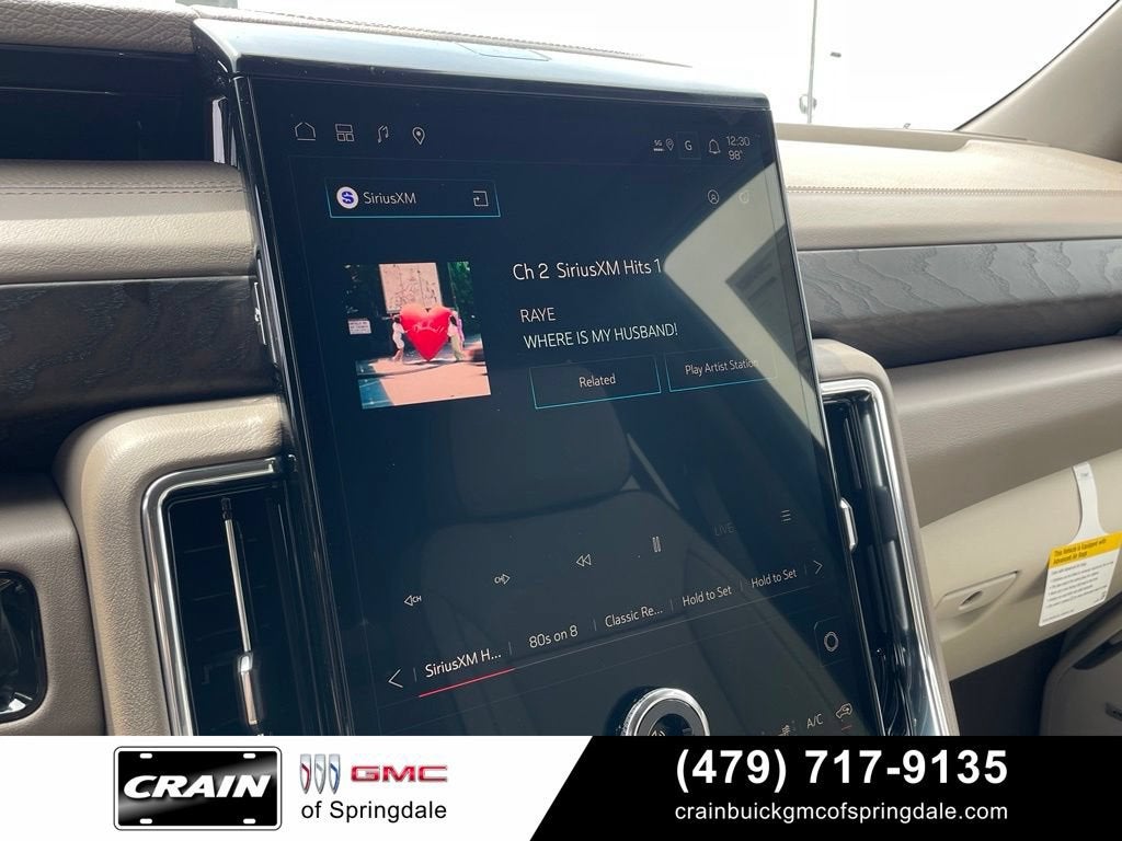 2026 GMC Yukon XL Denali - Photo 16