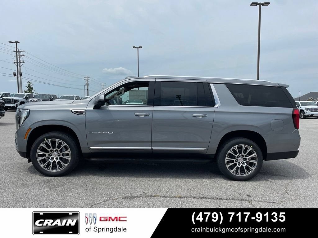 2026 GMC Yukon XL Denali - Photo 4