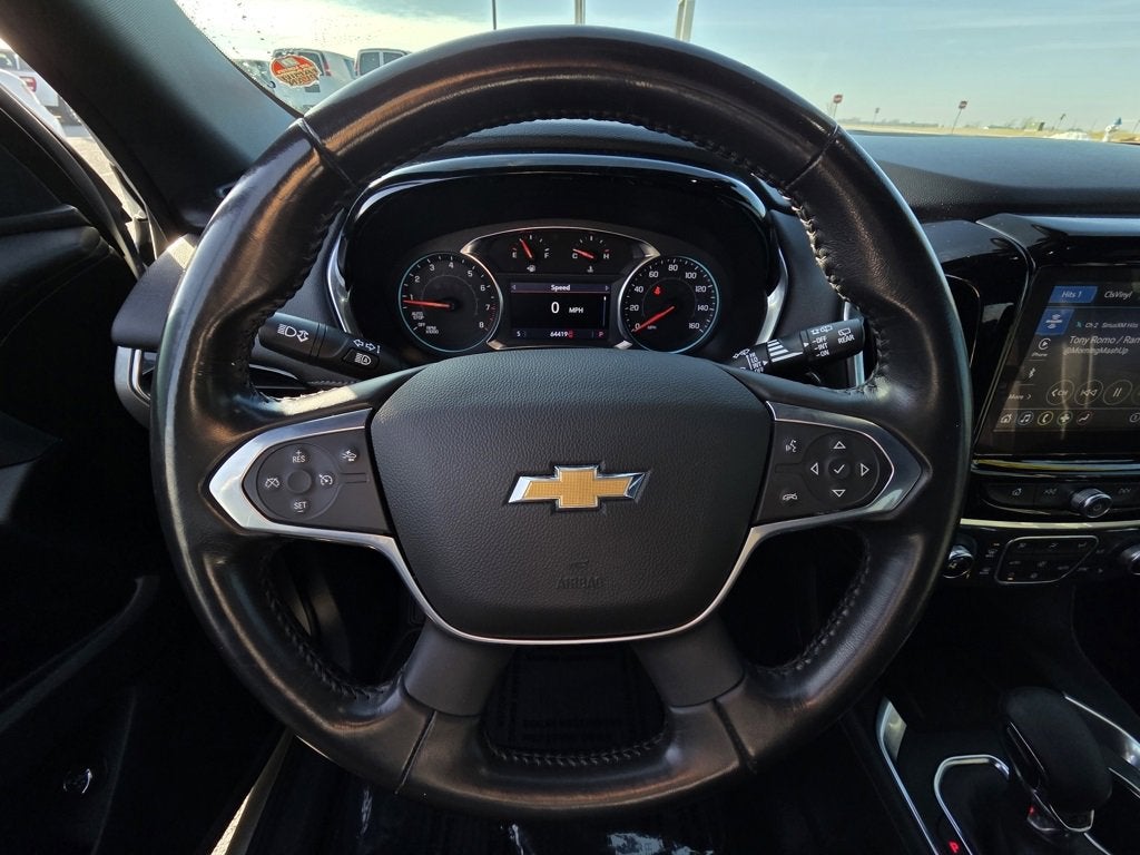 2022 Chevrolet Traverse LT Cloth