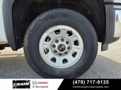 2025 GMC Sierra 2500 HD Pro