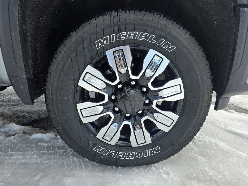 2024 GMC Sierra 2500 HD Denali