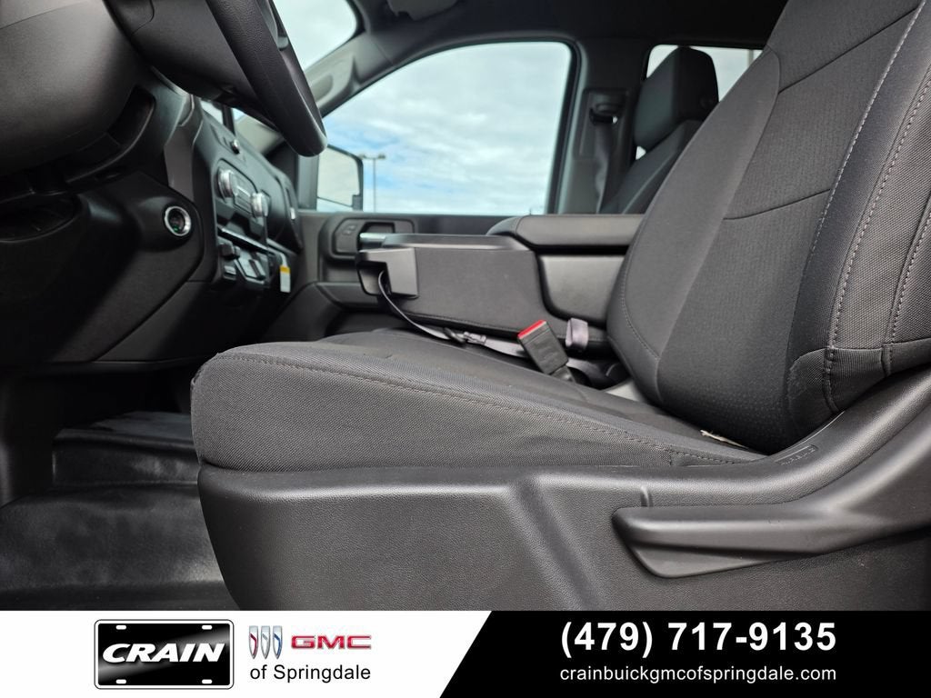 2026 GMC Sierra 3500 HD Pro DRW