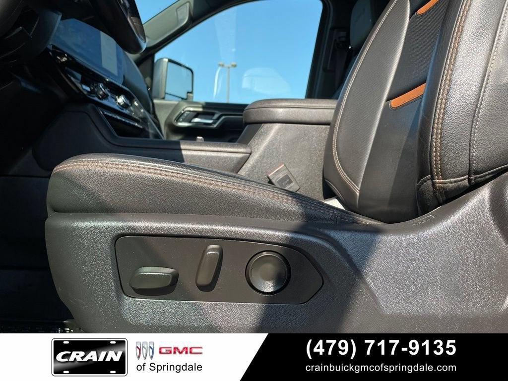 2025 GMC Sierra 2500 HD AT4