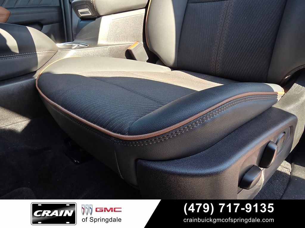2025 GMC Canyon AT4