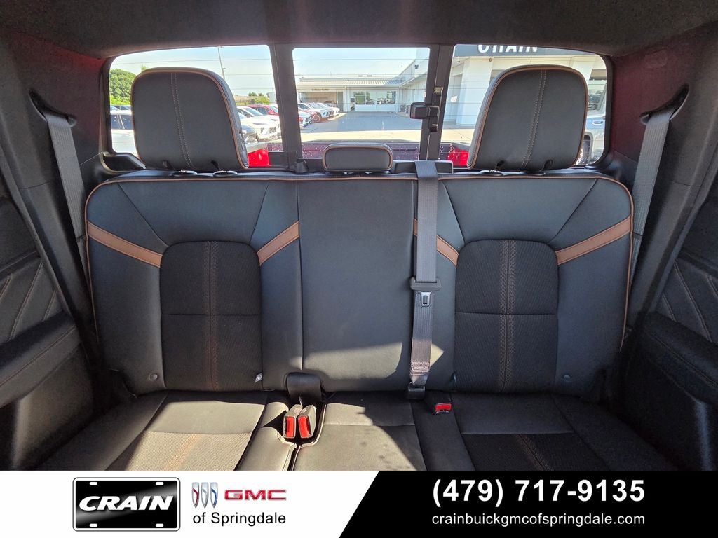 2025 GMC Canyon AT4