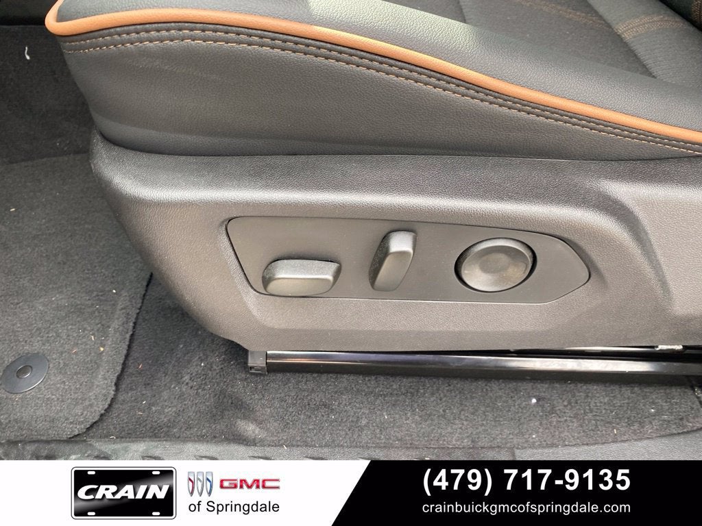2026 GMC Canyon AT4 - Photo 16