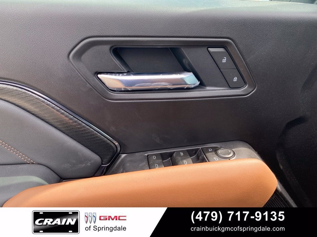 2026 GMC Canyon AT4 - Photo 17