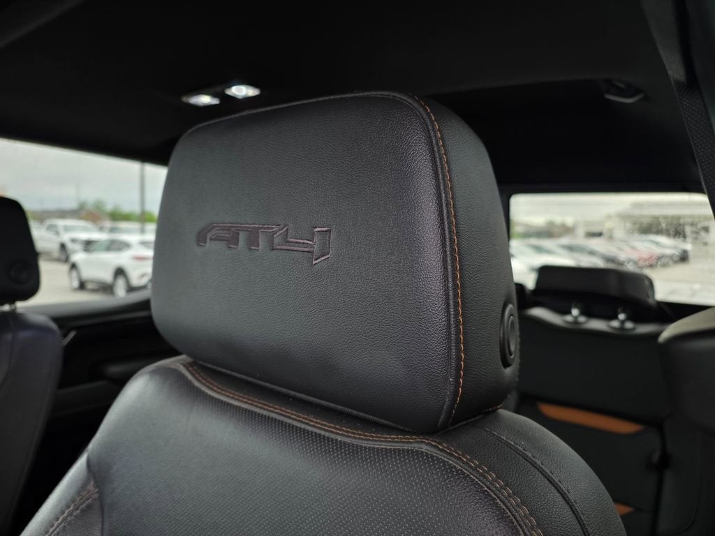 2024 GMC Sierra 1500 AT4