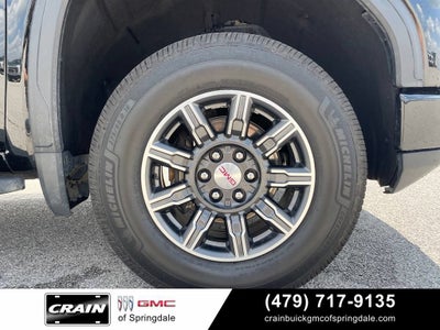 2024 GMC Sierra 1500 AT4