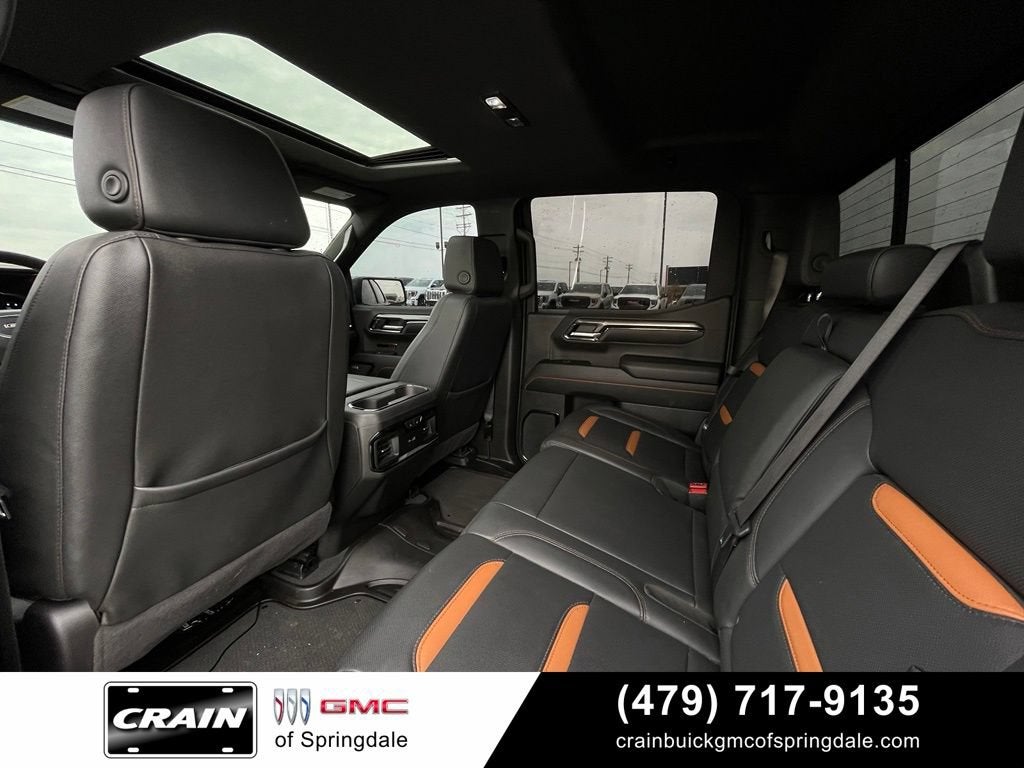 2025 GMC Sierra 1500 AT4