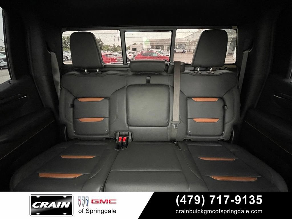 2025 GMC Sierra 1500 AT4