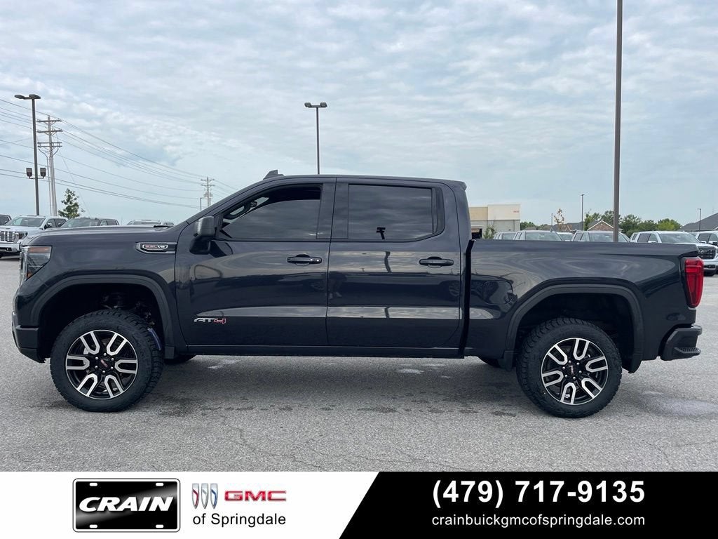 2025 GMC Sierra 1500 AT4