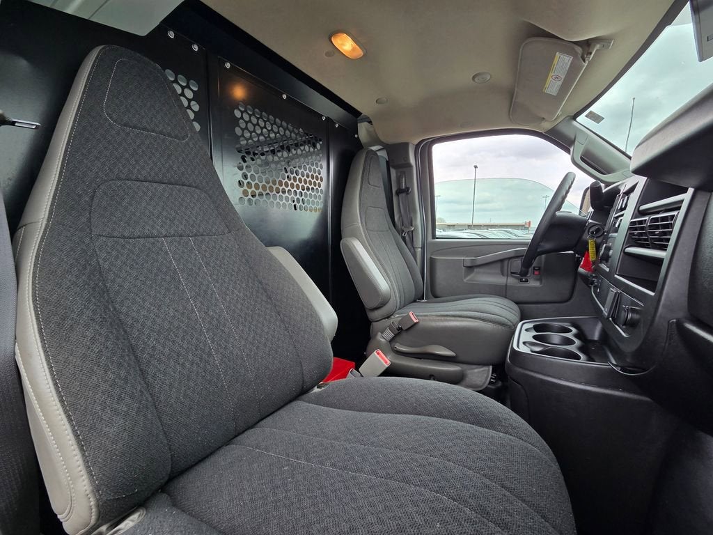 2024 GMC Savana Cargo 2500 Work Van