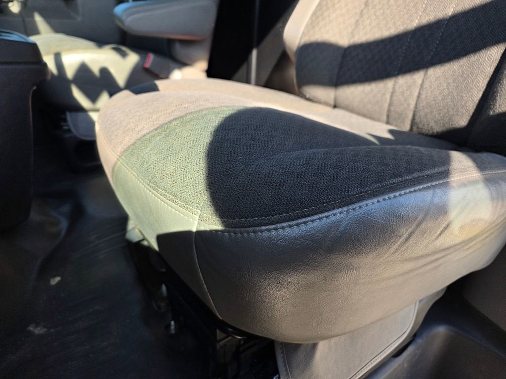 2023 GMC Savana Cargo 2500 Work Van