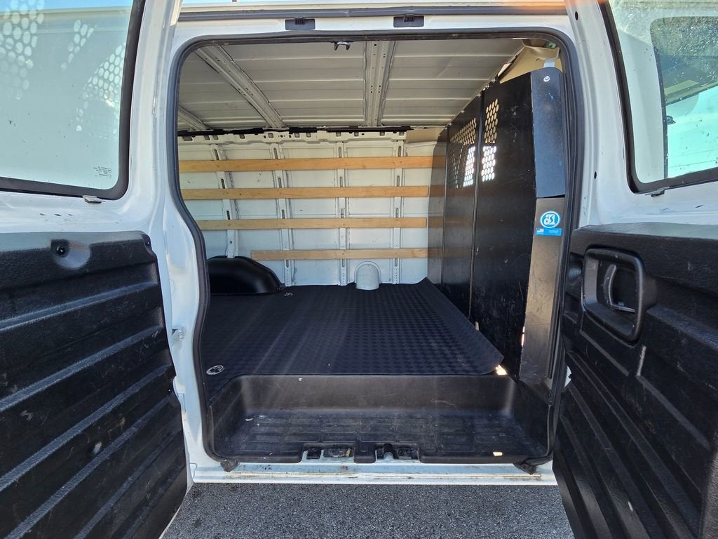 2023 GMC Savana Cargo 2500 Work Van