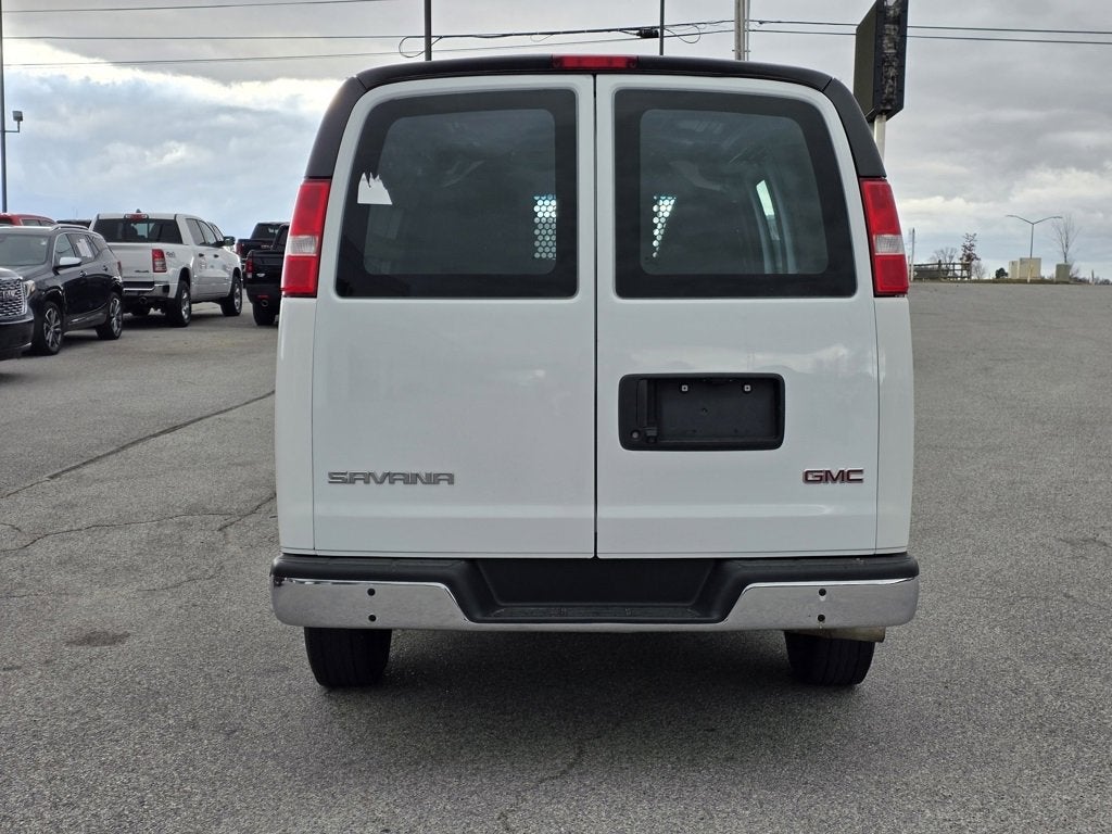 2023 GMC Savana Cargo 2500 Work Van