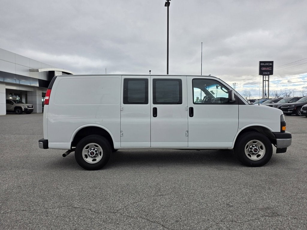 2023 GMC Savana Cargo 2500 Work Van