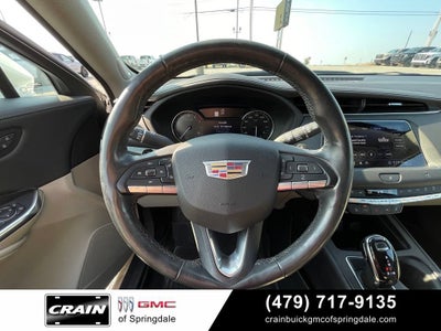 2020 Cadillac XT4 FWD Premium Luxury