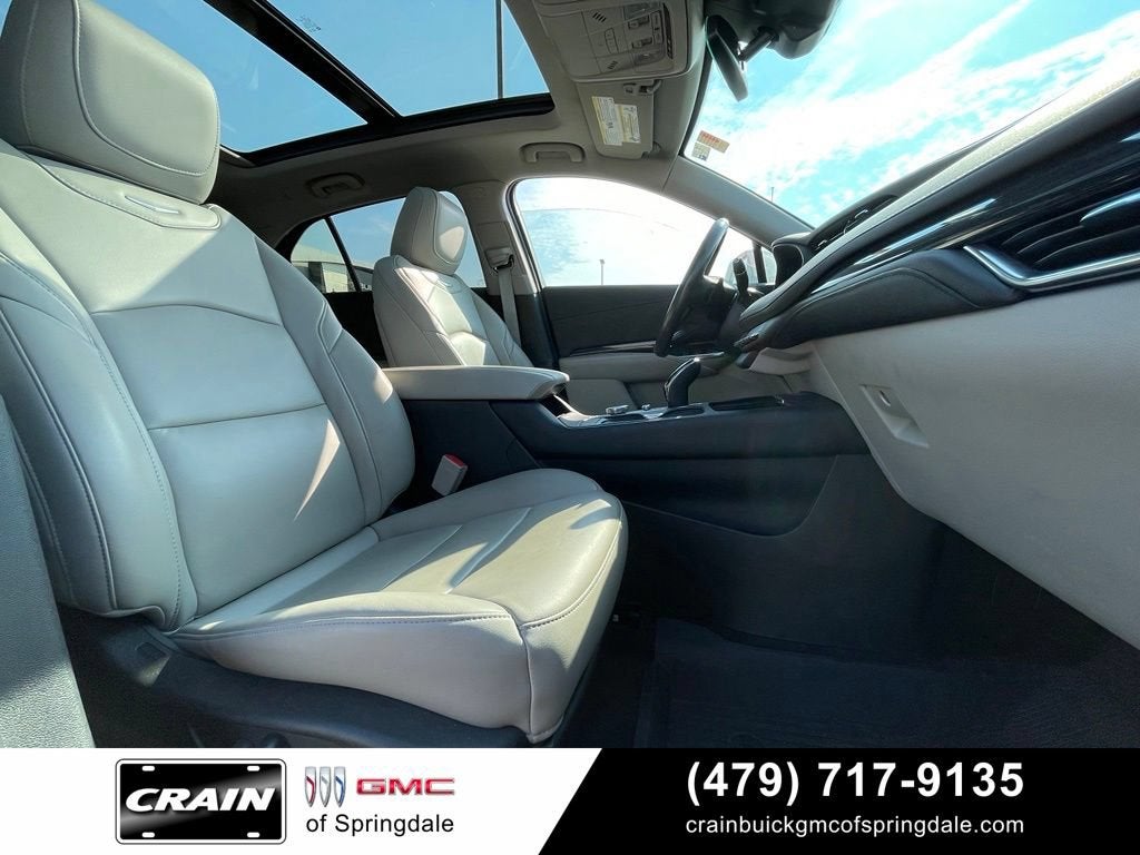 2020 Cadillac XT4 FWD Premium Luxury