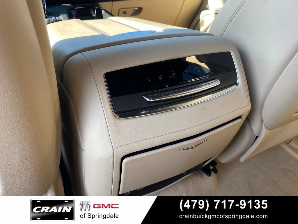 2023 Cadillac Escalade 4WD Premium Luxury