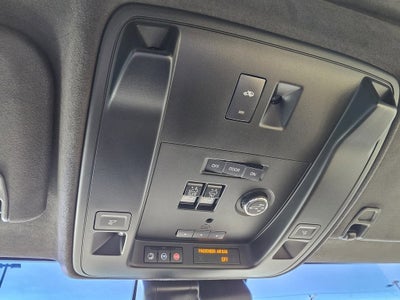 2018 Cadillac Escalade Platinum