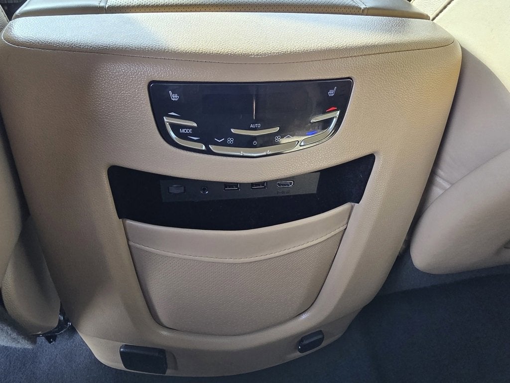 2018 Cadillac Escalade Platinum