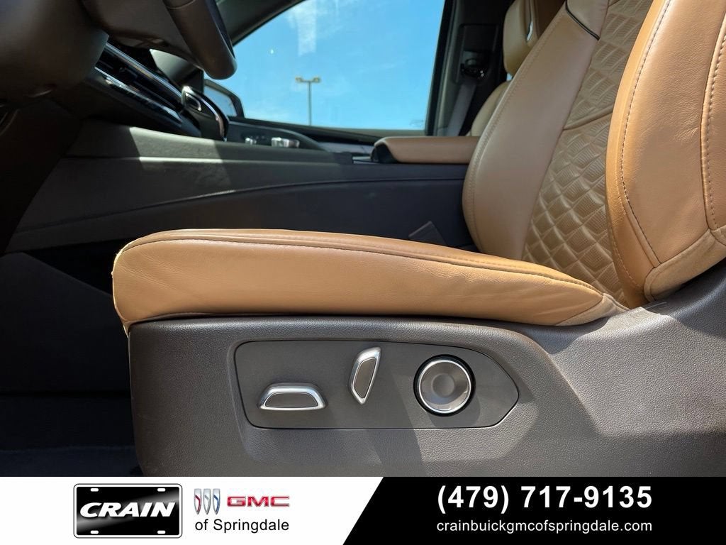 2024 Cadillac Escalade Sport