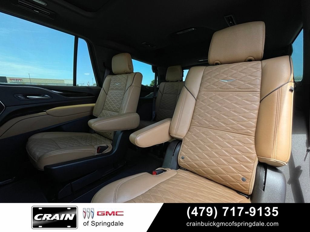 2024 Cadillac Escalade Sport