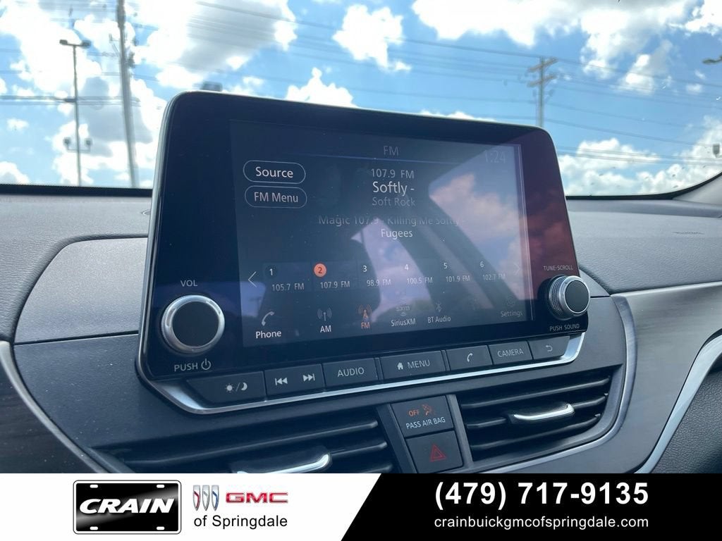 2025 Nissan Altima SV