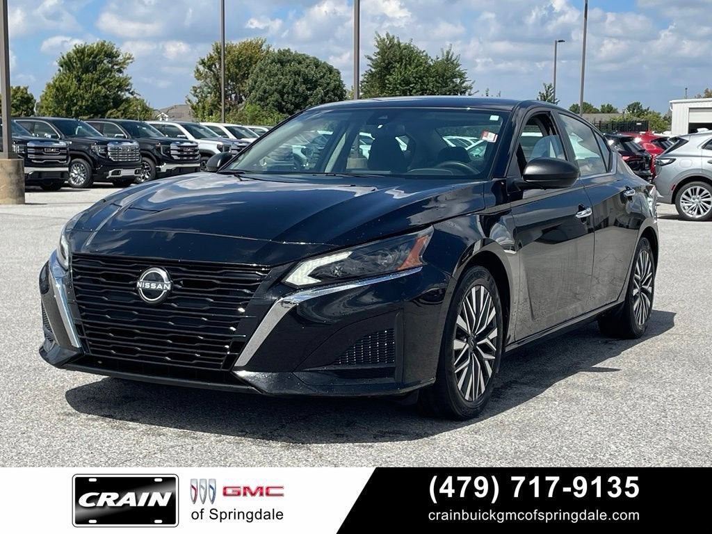 2025 Nissan Altima SV