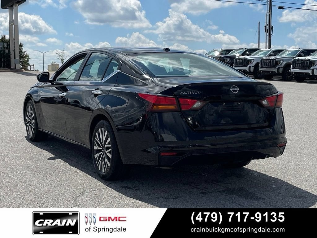 2025 Nissan Altima SV