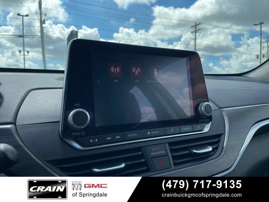 2025 Nissan Altima SV