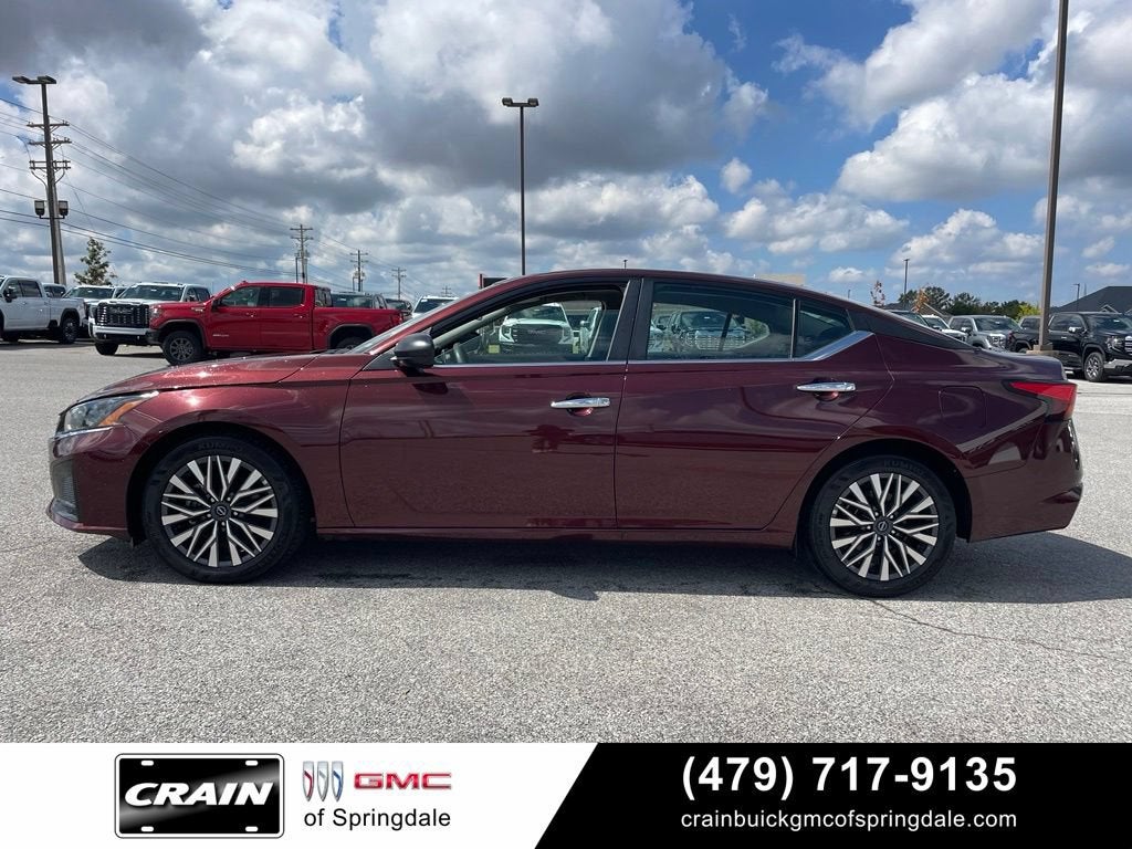 2025 Nissan Altima SV