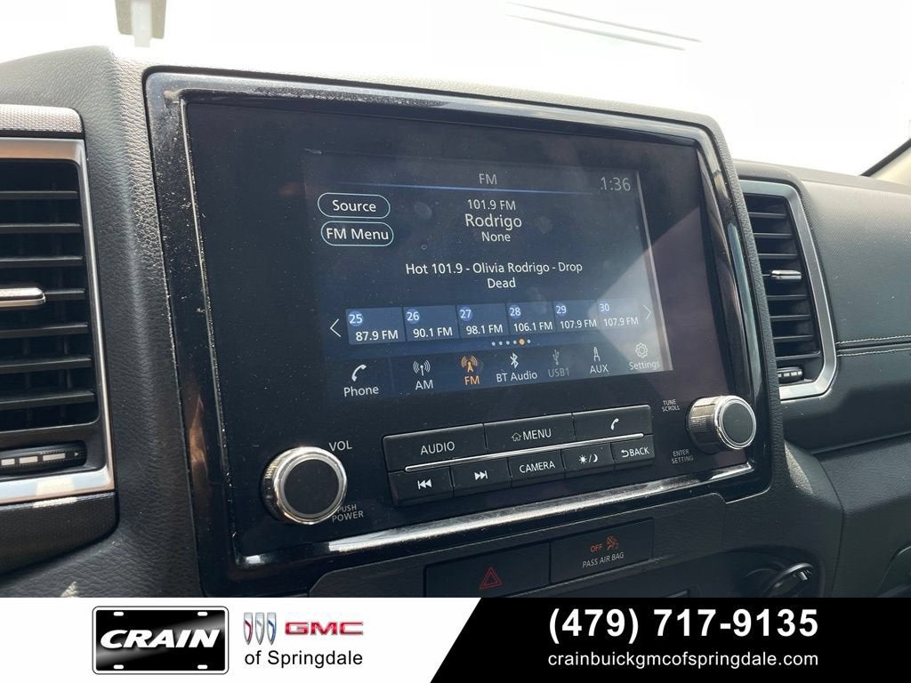 2023 Nissan Frontier SV
