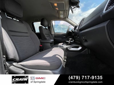 2023 Nissan Frontier SV